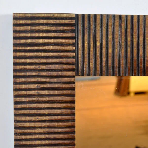 Illustration numéro 2 du produit Miroir brutaliste en chêne, années 1970