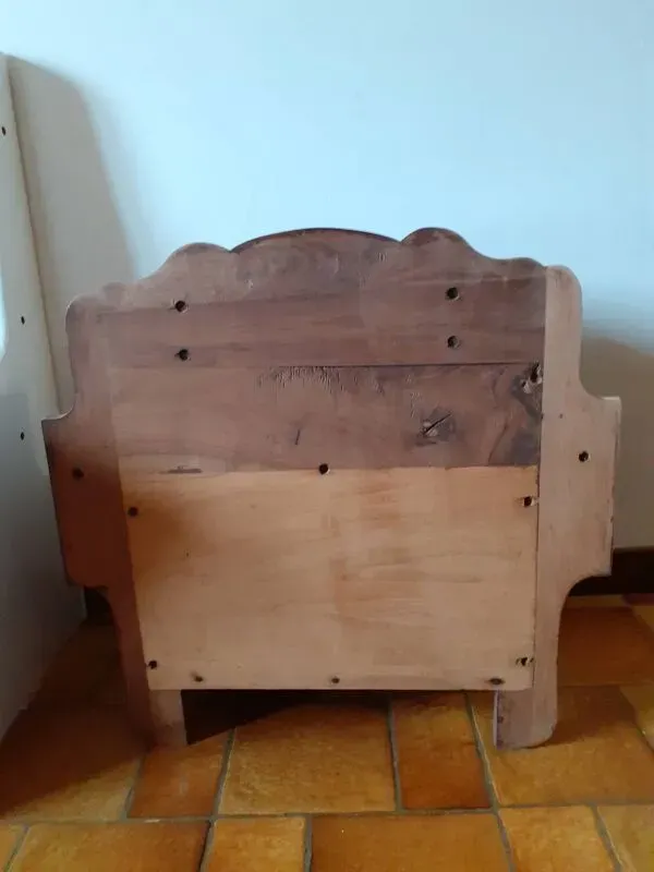 Illustration numéro 2 du produit Chevet