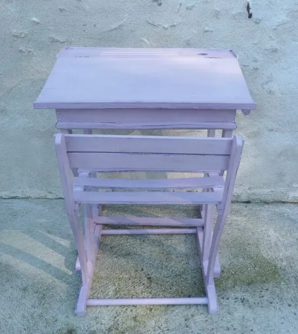 Illustration numéro 2 du produit Pupitre d'écolier