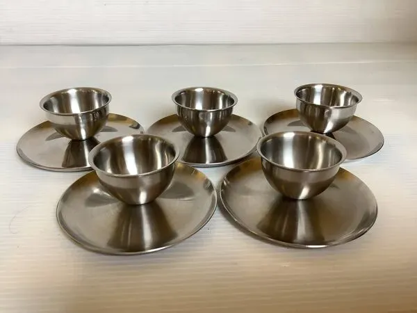 Illustration numéro 2 du produit Cinq coquetiers scandinave norway