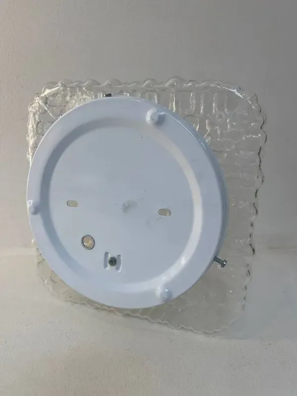 Illustration numéro 2 du produit Plafonnier verre moulé, 1970