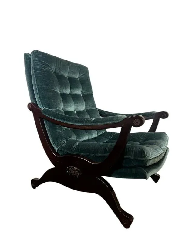 Illustration numéro 2 du produit Fauteuil Empire vintage