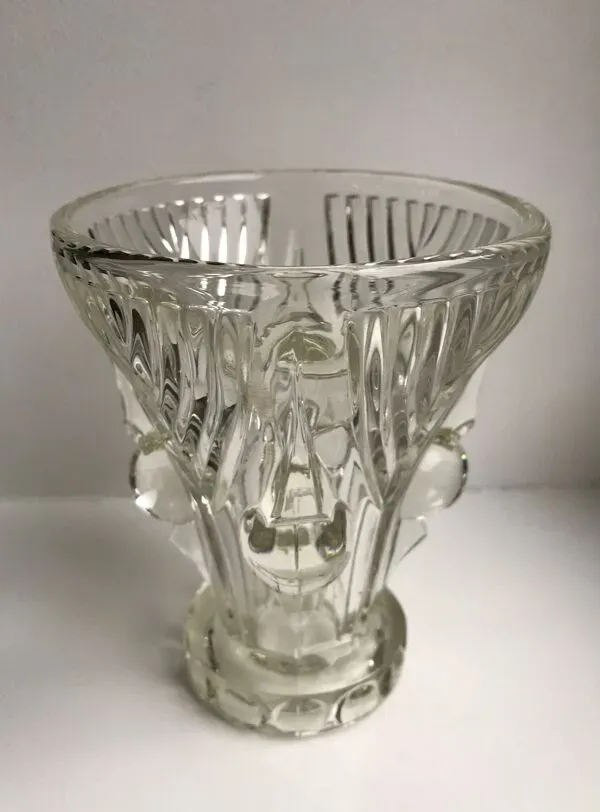 Illustration numéro 2 du produit Vase en cristal art déco années 30