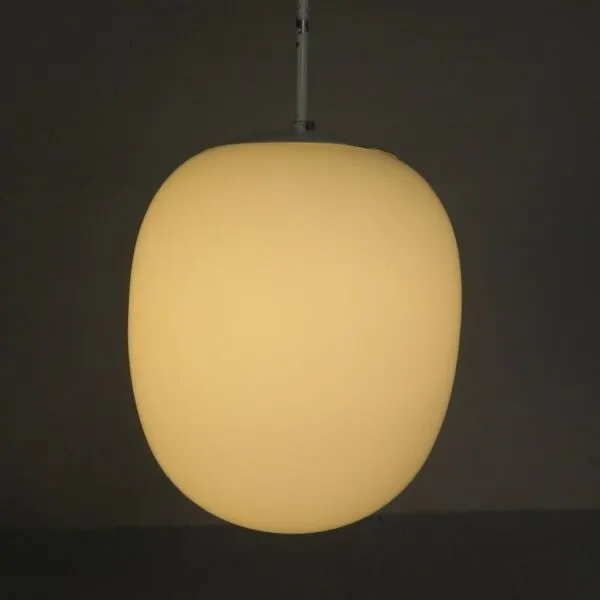 Illustration numéro 2 du produit Lampe d'école vintage avec abat-jour en verre dépoli blanc, années 1950