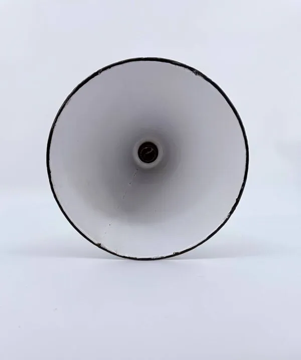 Illustration numéro 2 du produit Applique en tôle émaillée