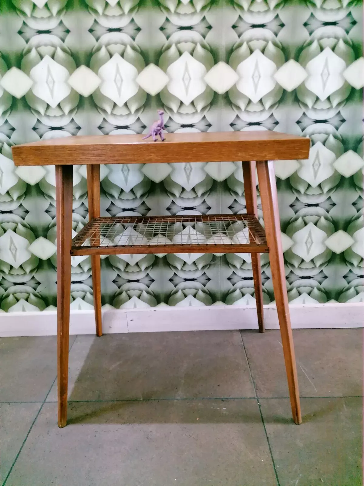 Illustration numéro 2 du produit Table basse vintage, d'appoint, tchèque, Dřevopodnik Holešov