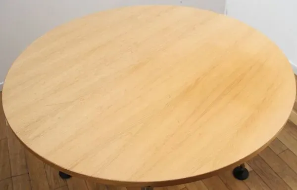 Illustration numéro 2 du produit Table Medamorph, Vitra