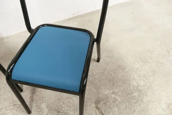 Illustration numéro 2 du produit Paire de chaises de Jean Pauchard Tolix 1960 restaurées