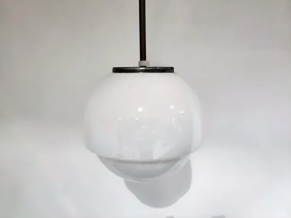 Illustration numéro 2 du produit Suspension 1950