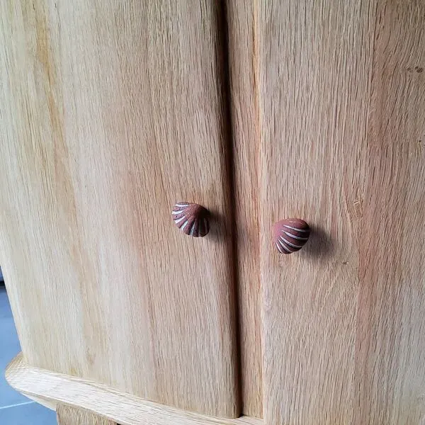 Illustration numéro 2 du produit Paire de chevets années 50