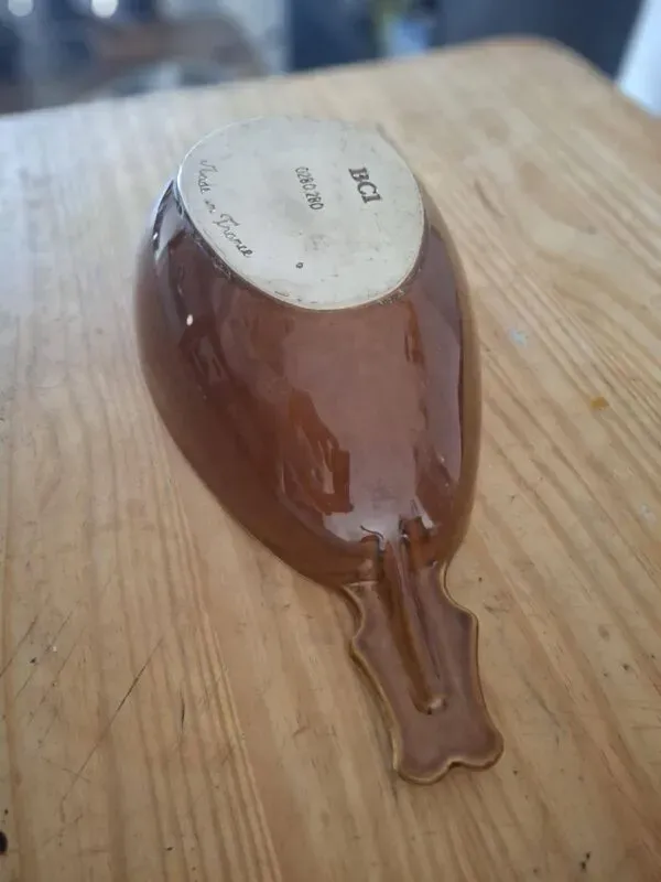 Illustration numéro 2 du produit Plat en céramique - guitare - BCI France, vintage