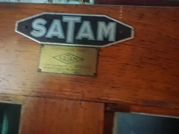 Illustration numéro 2 du produit Frigidaire et glaciere de boucher