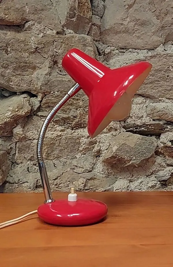 Illustration numéro 2 du produit Lampe de bureau vintage