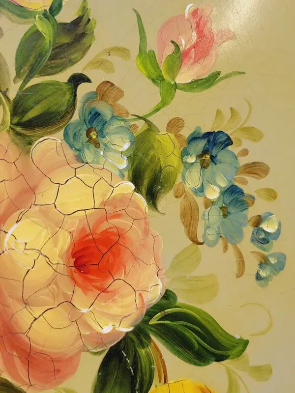 Illustration numéro 2 du produit Plateau En Tôle Peinte Napoléon III Métal Peint Décor Floral Diamètre 44,5