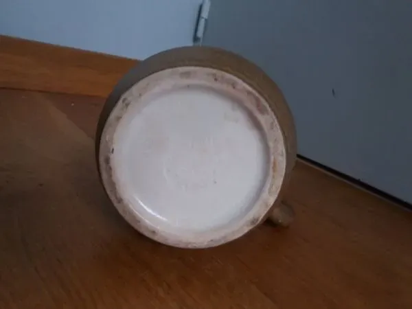 Illustration numéro 2 du produit Pichet en grès Digoin