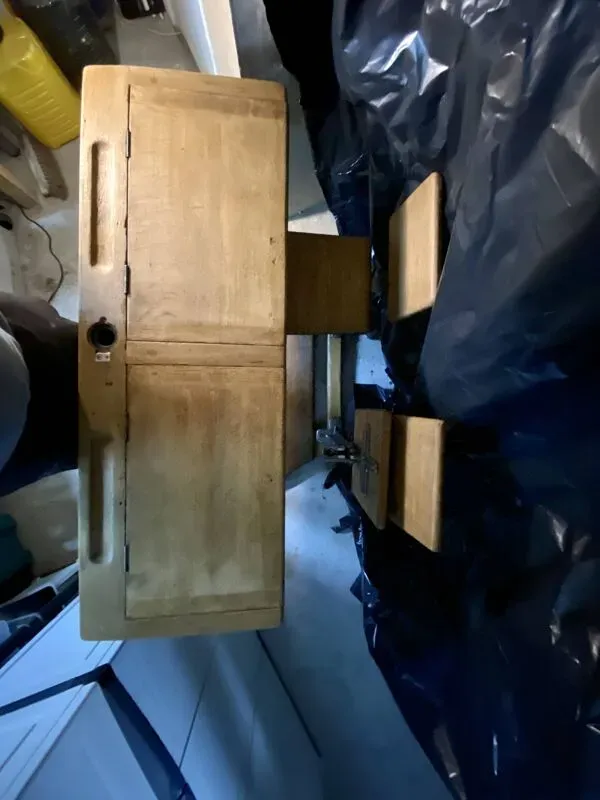 Illustration numéro 2 du produit Bureau écolier Decunsel début 20 ieme , rénové et en très bon état