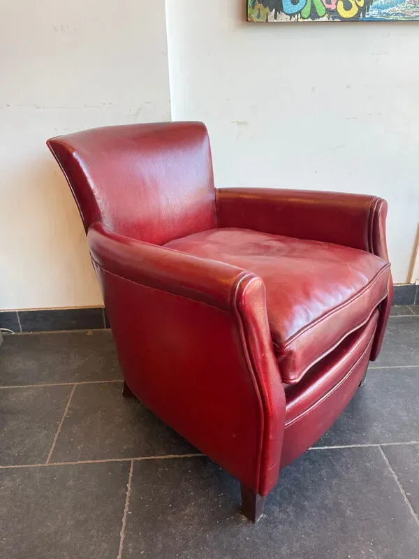 Illustration numéro 2 du produit Fauteuil club