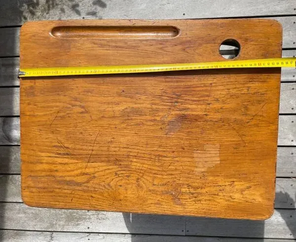 Illustration numéro 2 du produit Bureau d’écolier