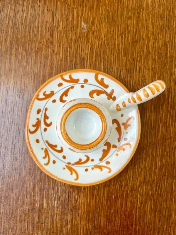 Illustration numéro 2 du produit Duo dépareillés de bougeoirs en céramique italienne