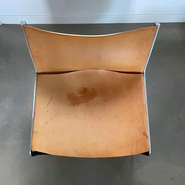 Illustration numéro 2 du produit Fauteuil, modèle 'Ra', design Pierre Thielen, Studio Industrial Design pour Metz & Co, années 1960.
