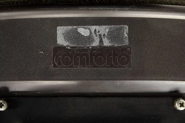 Illustration numéro 2 du produit Fauteuils de bureau par Pollock pour Comforto