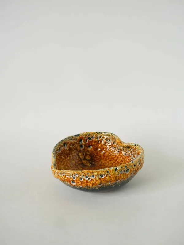 Illustration numéro 2 du produit Vide-poche en Fat Lava, jaune, 1970 - 15 x 5,5 cm