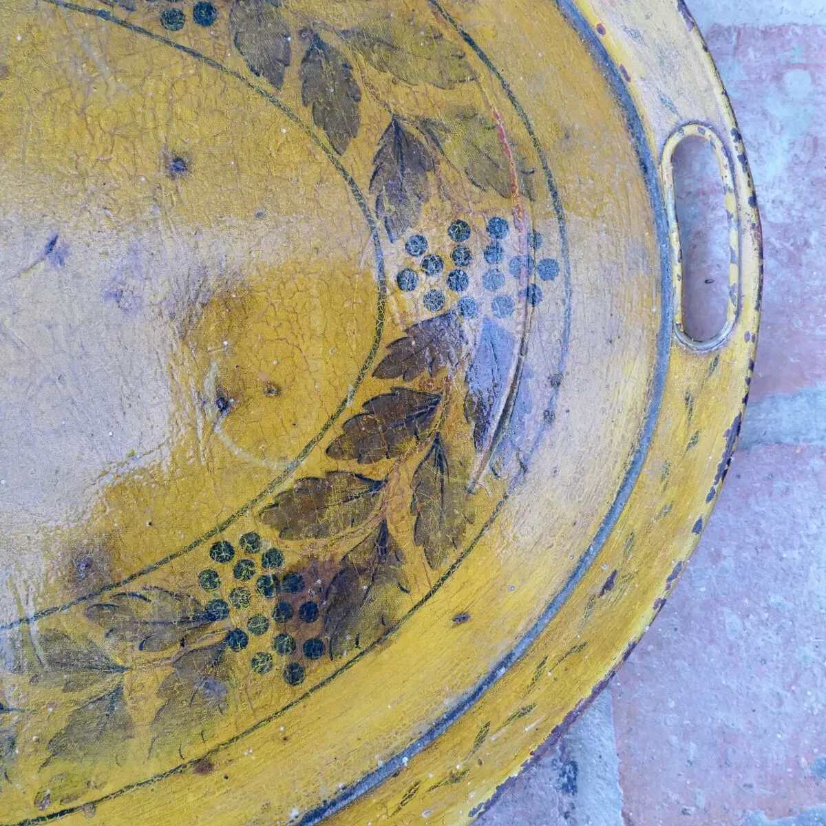 Illustration numéro 2 du produit Plateau