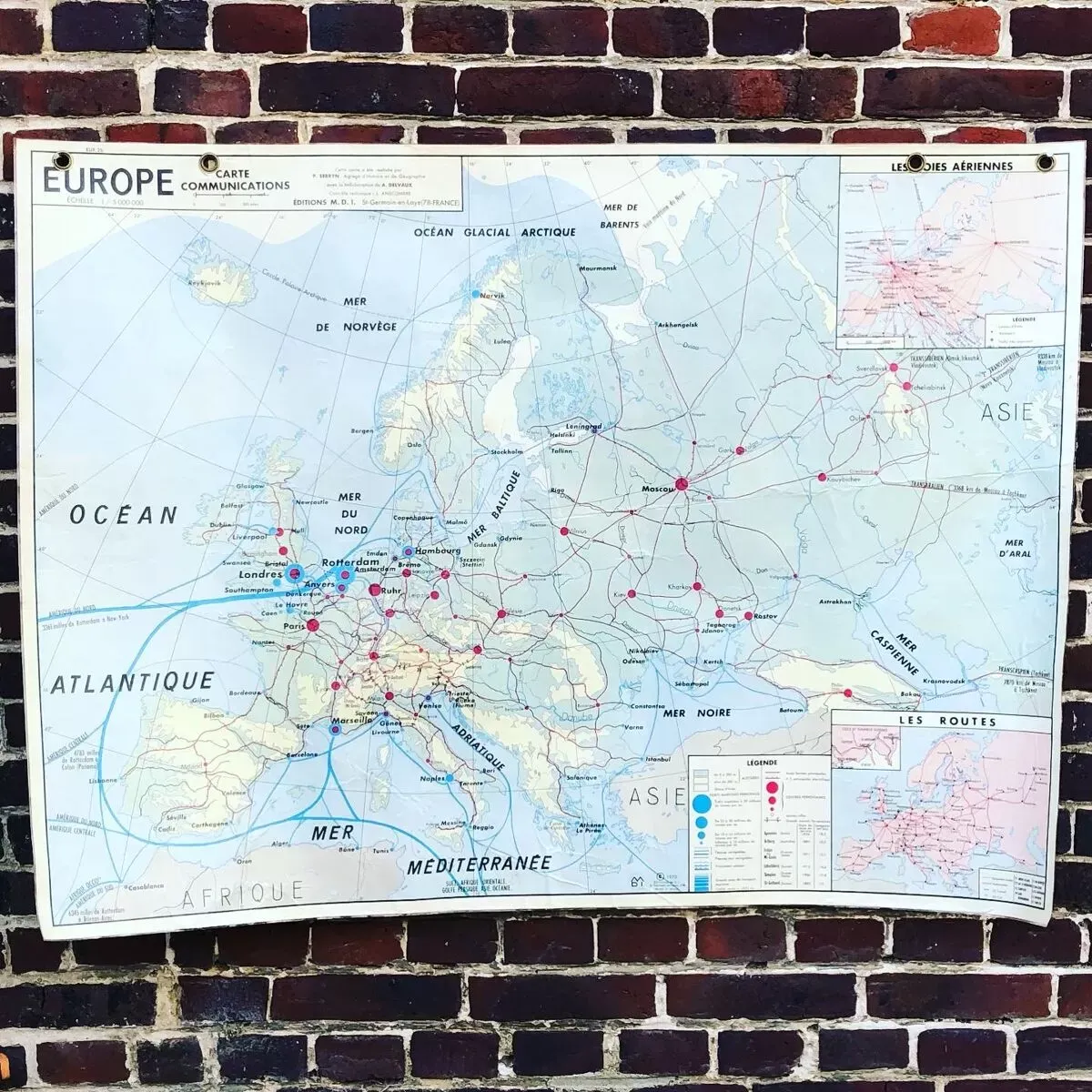 Illustration numéro 2 du produit Ancienne carte scolaire