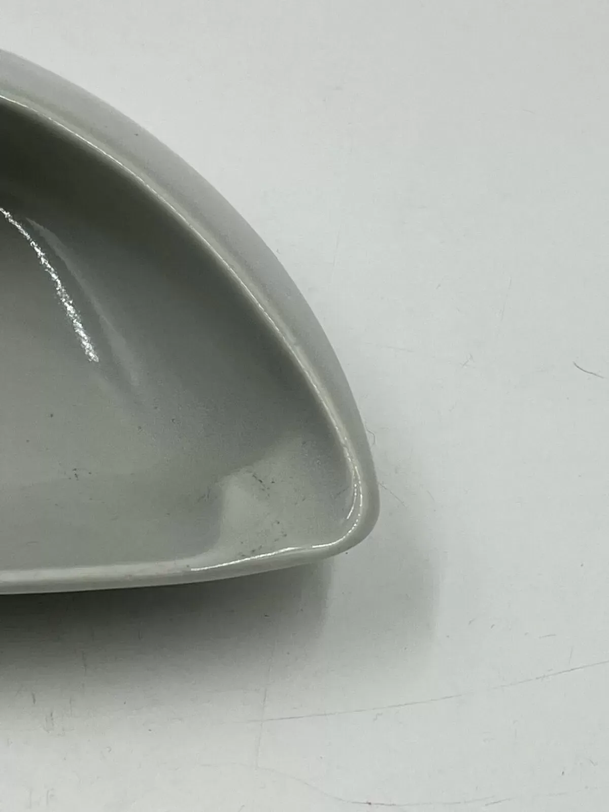 Illustration numéro 2 du produit Cendrier expo58