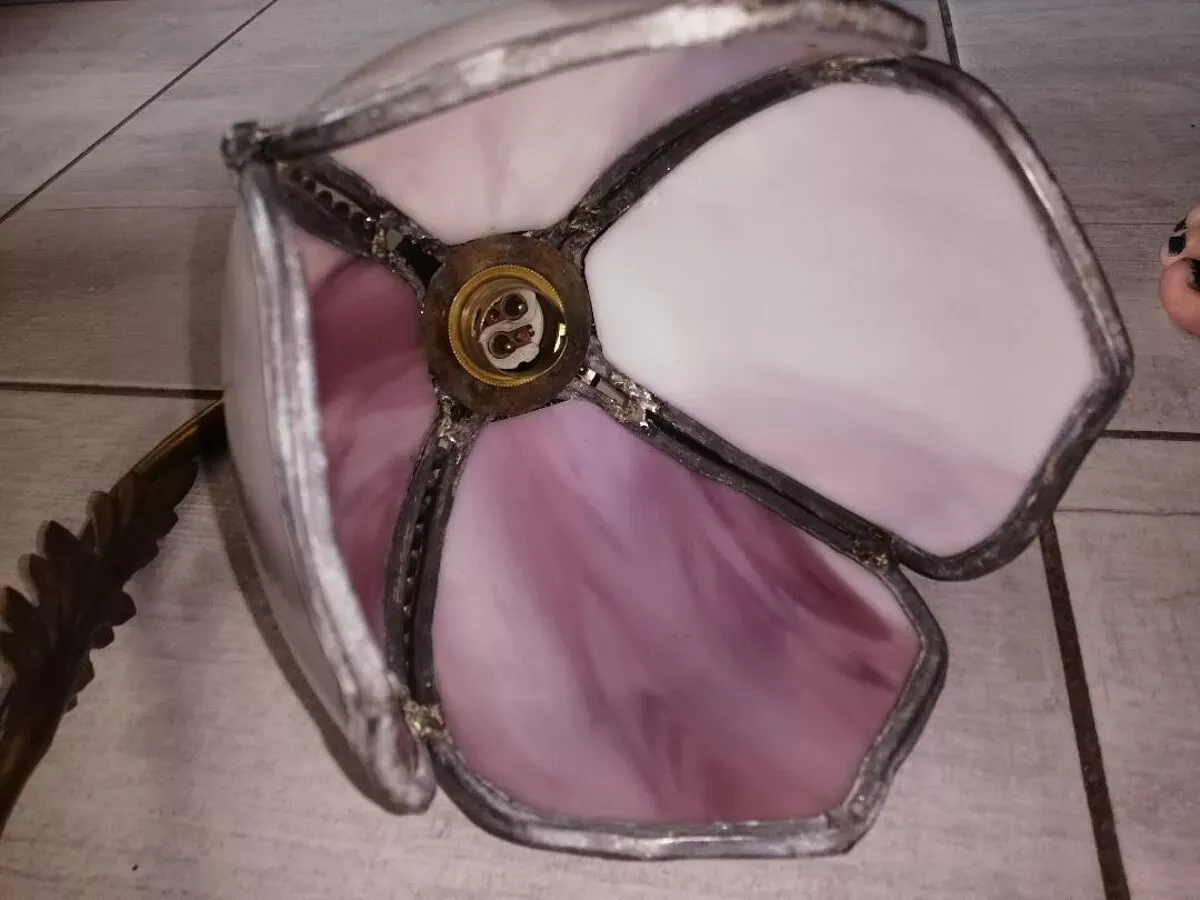 Illustration numéro 2 du produit Lampe Art Nouveau 1900 Nénuphar