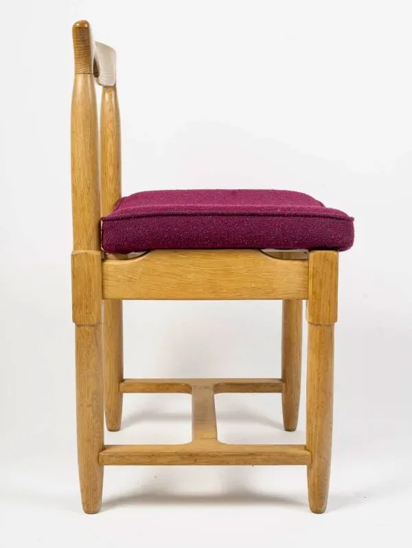 Illustration numéro 2 du produit Ensemble de 4 chaises de Guillerme et Chambron pour Votre Maison, 1960’s