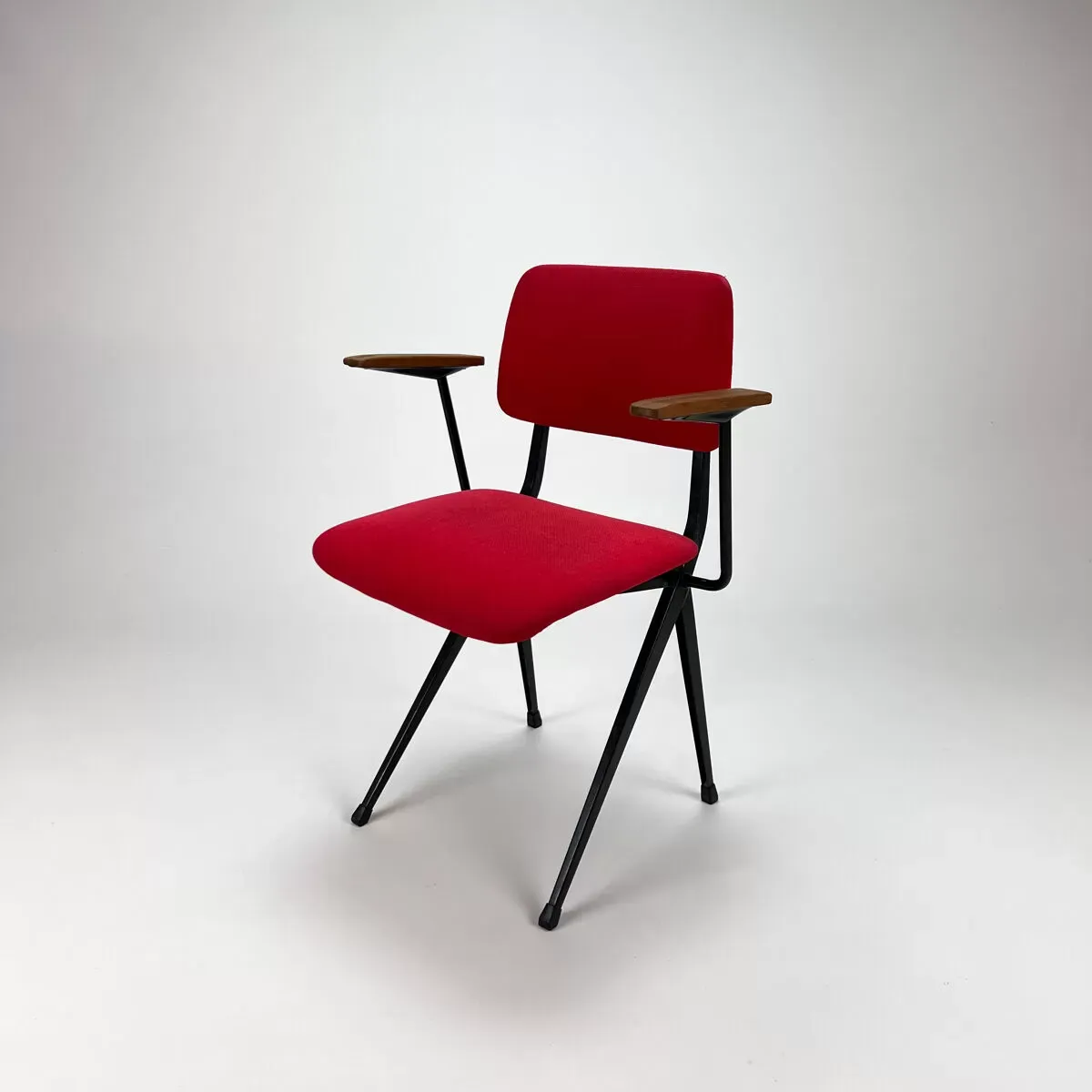 Illustration numéro 2 du produit Fauteuil, années 1960