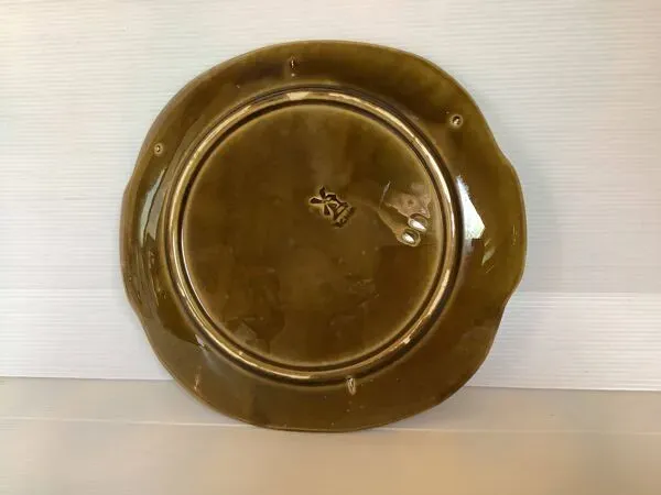 Illustration numéro 2 du produit Ancien plat barbotine orchies moulin des loups