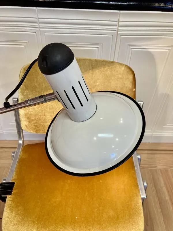 Illustration numéro 2 du produit Grande lampe modulable industrielle 1970.