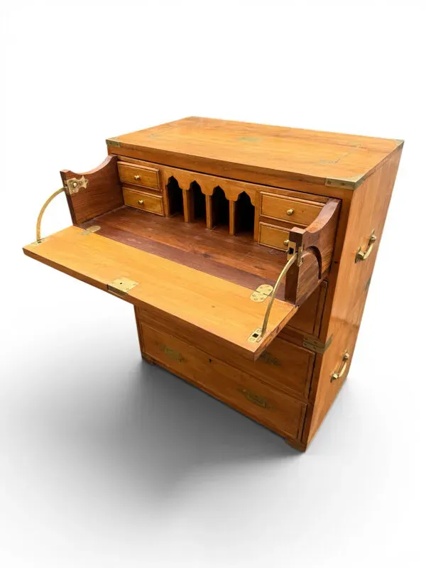 Illustration numéro 2 du produit Commode secrétaire de marine teck et laiton ancien