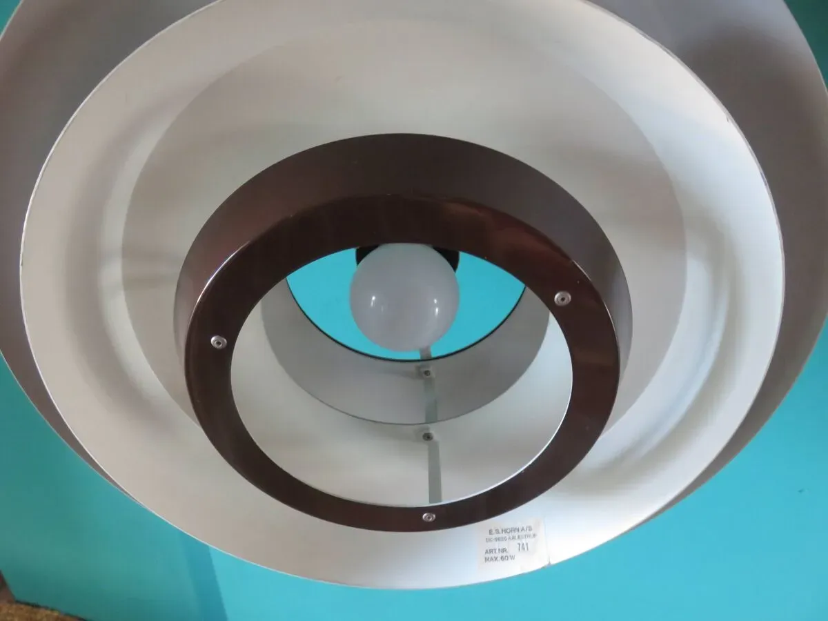 Illustration numéro 2 du produit Suspension laqué brun, modèle taklampa par ''e.s.horn'', danemark 1970