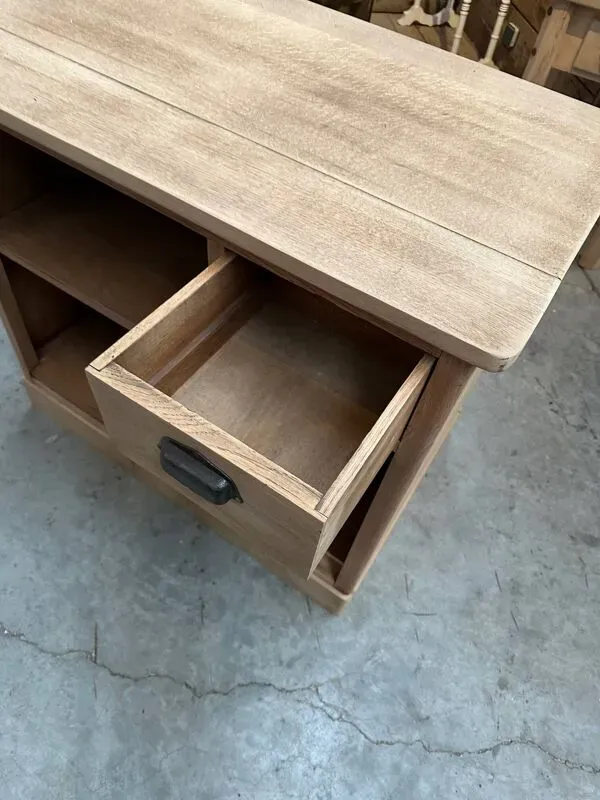 Illustration numéro 2 du produit Comptoir vitrine de magasin Années 50