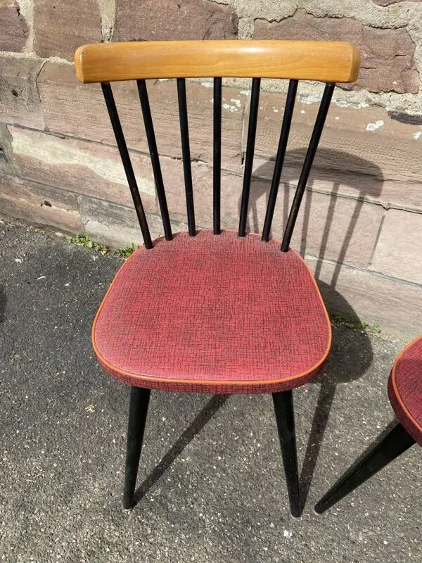 Illustration numéro 2 du produit 2 chaises Baumann vintage 1950