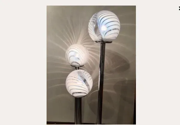 Illustration numéro 2 du produit Ensemble de trois luminaires « Tessuto » M.Vignelli pour Venini circa1970