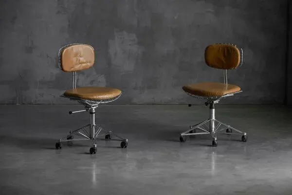 Illustration numéro 2 du produit Chaise de bureau Beaubourg par Michel Cadestin et Georges Laurent, France, années 1970