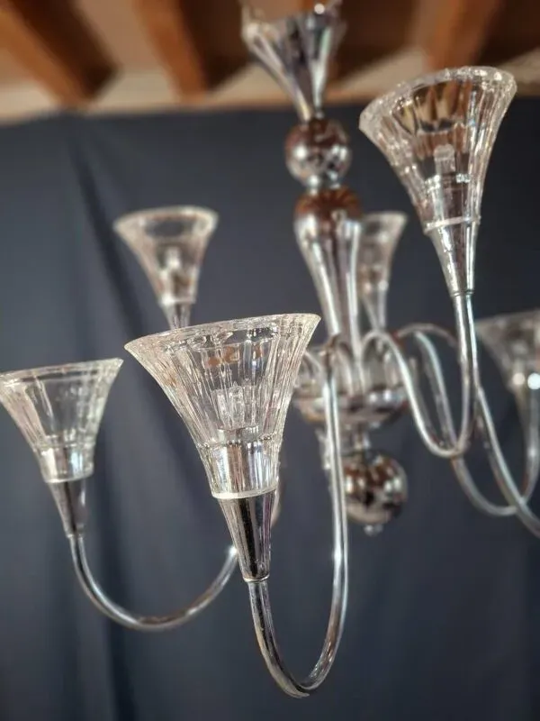 Illustration numéro 2 du produit Lustre annees 1930-1950 en metal chrome et verre epais