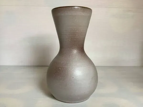 Illustration numéro 2 du produit Vase walco pottery bornem Belgium
