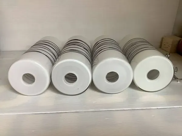 Illustration numéro 2 du produit Quatre globes tulipes Murano pour suspension cascade