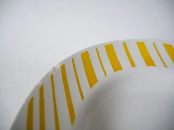 Illustration numéro 2 du produit Lot de 4 creuses digoin sarreguemines rayures jaunes 1950