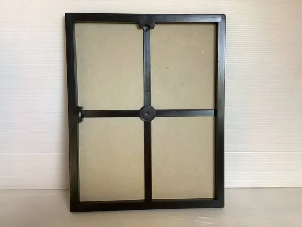 Illustration numéro 2 du produit Portrait de femme art déco couleurs irisées