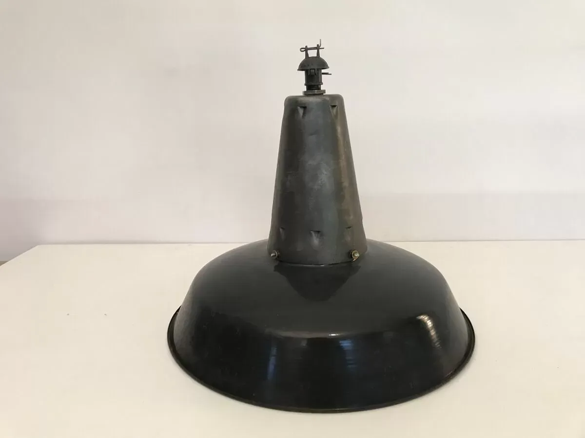 Illustration numéro 2 du produit Suspension d’atelier