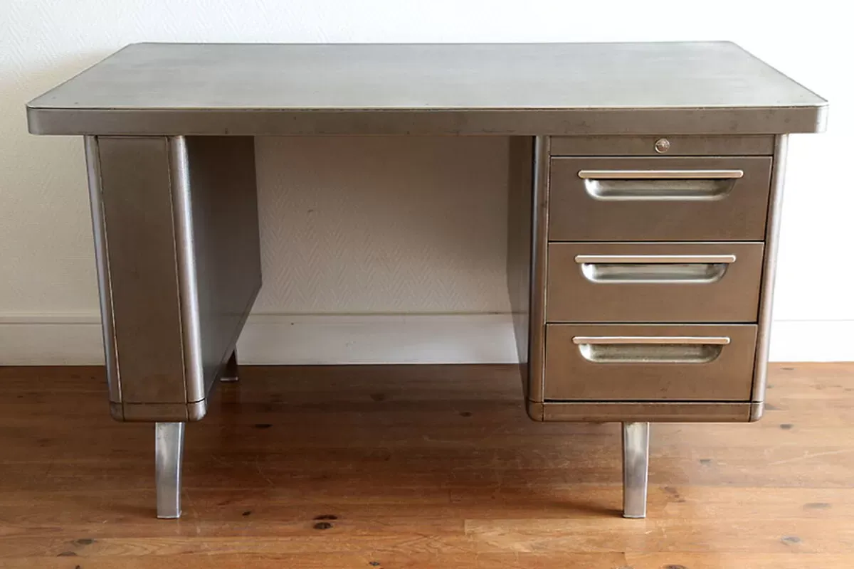 Illustration numéro 2 du produit Bureau de métier industriel métallique décapé YAC