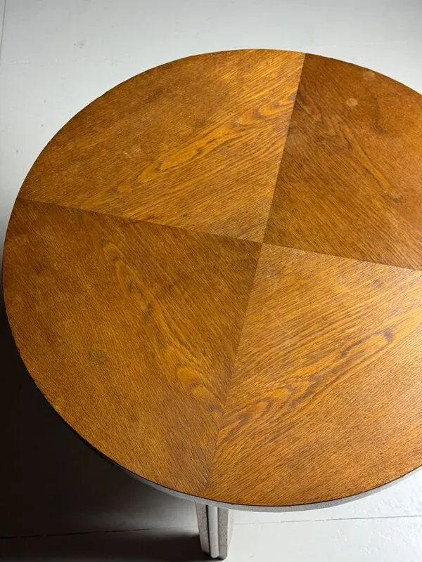 Illustration numéro 2 du produit Table d'appoint de l'école d'Amsterdam