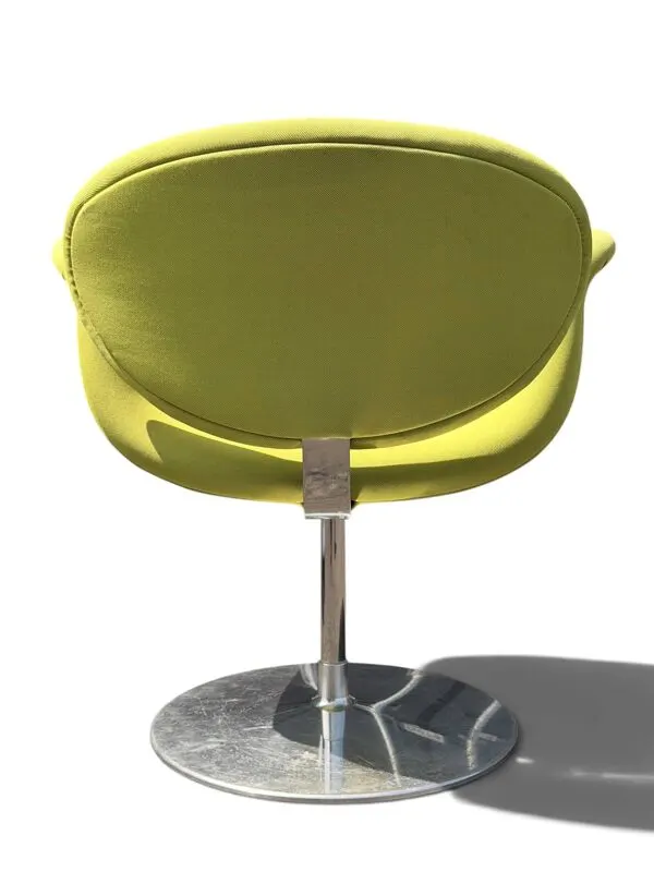Illustration numéro 2 du produit Fauteuil Little Tulip Pierre Paulin Artifort en tissu vert