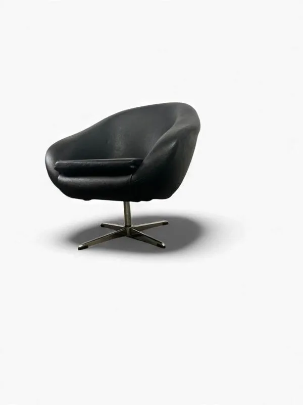 Illustration numéro 2 du produit Fauteuil vintage noir / chaise lounge / fauteuil 'Folke Jansson'